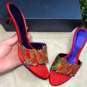 NEW Vintage Paco Gil By Light heels with Gold Woven Dragon Motif